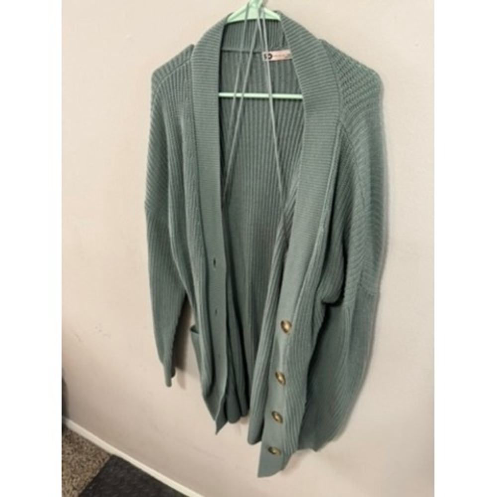 So Women's Sage Green Ribbed Knit Oversized Button Front Cardigan Sweater
